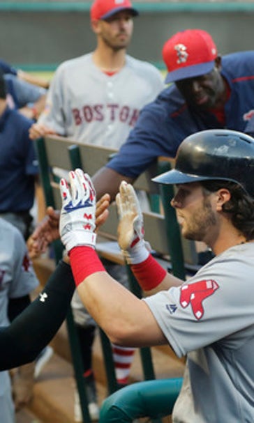 Benintendi leads Red Sox past Rangers 11-4 for 6th straight (Jul 04, 2017)